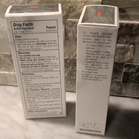 Isdin Photo Face Sunscreen SPF 50 - Tinted - Set Of 2 - Picture 3 of 6